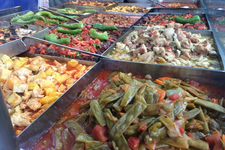 Sofra Kofte Ve Yemek Salonu Akaretler Istanbul